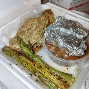 Asparagus. Chicken. Beans
