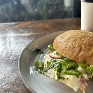 Morning Yumz. Breakfast charcuterie sandwich