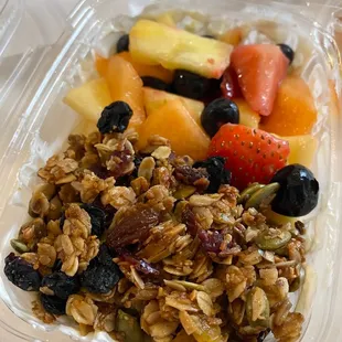 Yogurt with fruit and granola