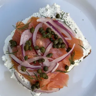 Salmon toast