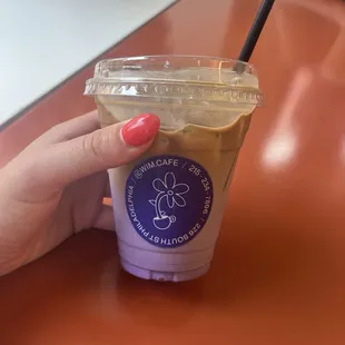 Ube latte