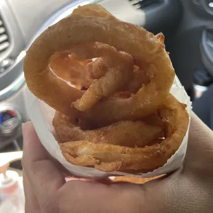 Signature Onion Rings-good!!