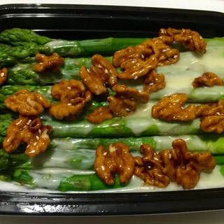 Asparagus with Honey Walnut Sauce