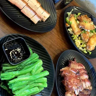 Poached Choy Sum with Oyster Sauce