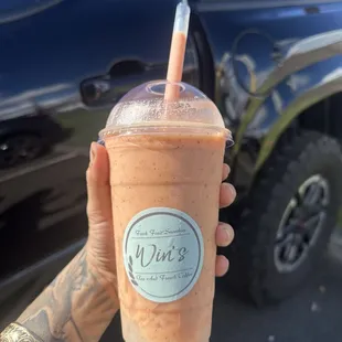 Mango, strawberry, papaya, lilikoi &amp; pineapple (I believe) with lychee jelly.