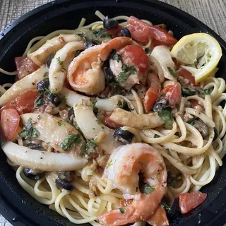 Calamari and Shrimp Basil