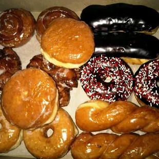"Assorted Dozen" @ Winchell's - 2/12/13
