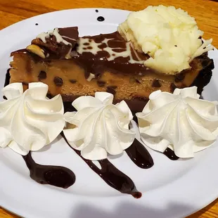 Peanut butter pie