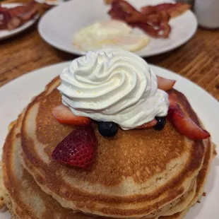 Berry hotcakes