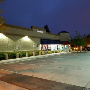 Our store is well lit and safe to come here at night.