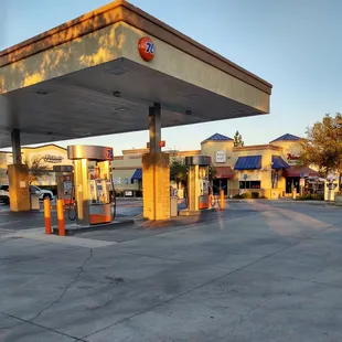 We have the best Top Tier fuel around. Extend the life of your engine.. Buy your gas here