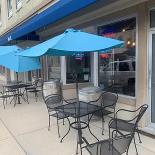 The front of Wind and Unwind.