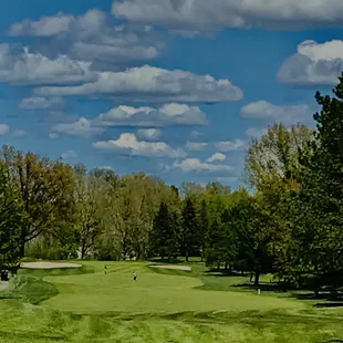 The long downhill par 4 15th hole at Windmill Lakes.