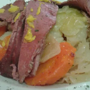 Delious corn beef and cabbage at Windsor cafe  Great service thank you  Happy st Patrick's day