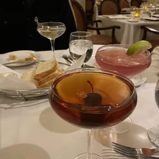 Cosmopolitan, Manhattan and Martini