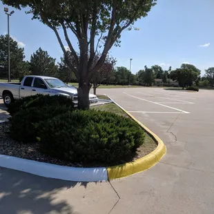 This their parking lot which remained empty the few days we were there. You can see there are no signs saying you cant park here.