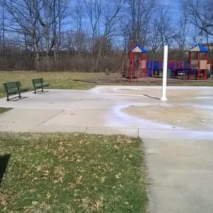 The splash park is missing its equipment....just a support pole is left