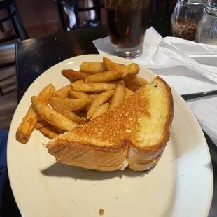 Kids grilled cheese