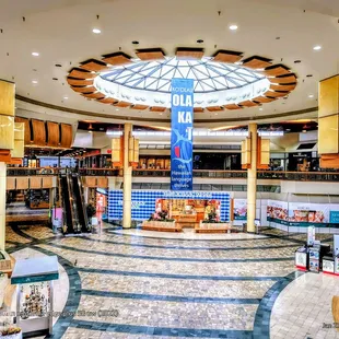 Windward Mall