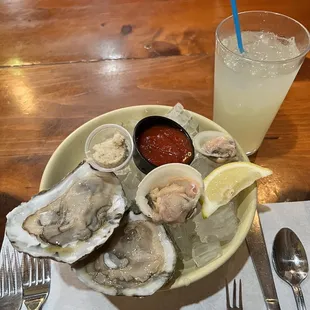 Oyster and clams plus a lemonades