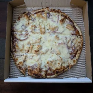 This was a 12-in barbecue chicken pizza. Super delicious!