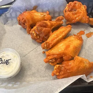 $1 Wings Monday Special
