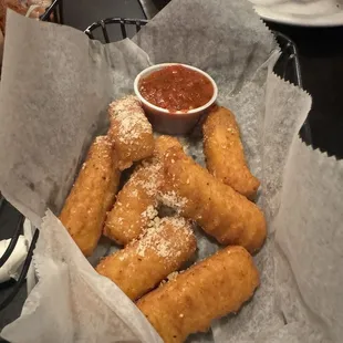 Mozzarella sticks