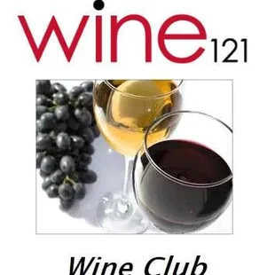 two glasses of wine and grapes