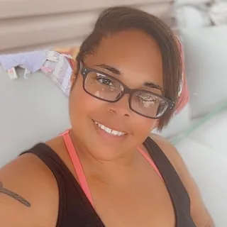 Toni D.