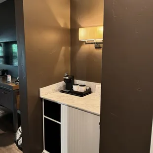 Coffee bar