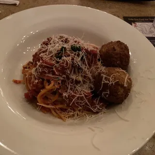 Whole-Grain Pasta with Marinara and Meatballs