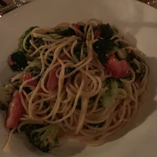 Spaghetti Aglio Olio**
