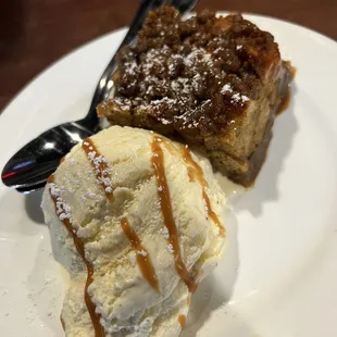 Caramel apple bread pudding