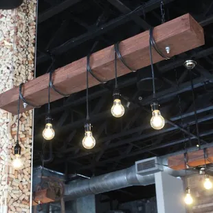 Guess how many corks it took to build this column?