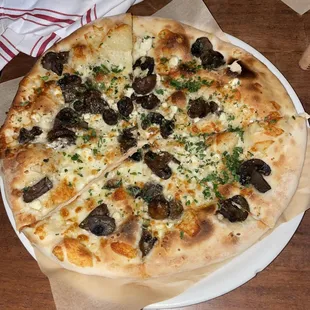 Fungi Pizza