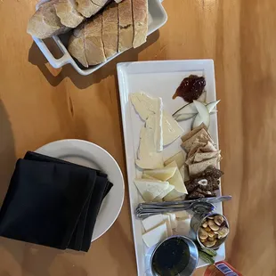 Chef&apos;s Cheese &amp; Charcuterie Plate