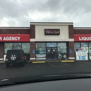 the front of a liquor agency
