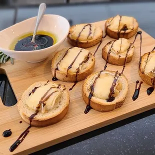 Garlic &amp; Brie bites, yum!