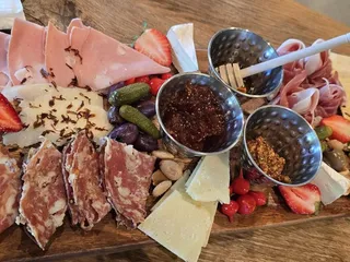 MacKenzie River Pizza, Grill & Pub