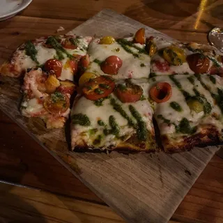 Margherita Flatbread