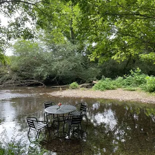 Creek with wine= I&apos;m there