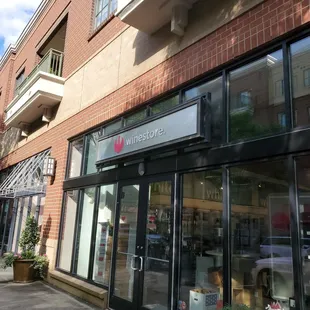 the outside of a wine shop