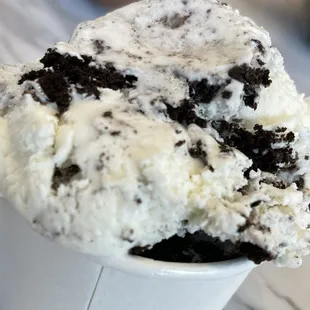 Oreo/Chocolate Chip Cookie Ice Cream