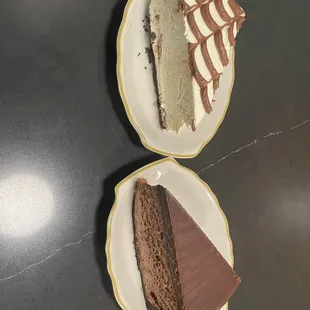 Tuxedo Cheesecake 1/5  Black Russian Cake 3/5