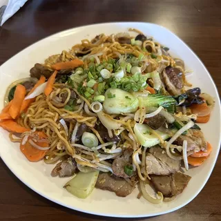 Spicy Sticky Pork Lo Mein