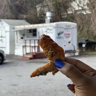 Hut being shown. Ranch Dance wings