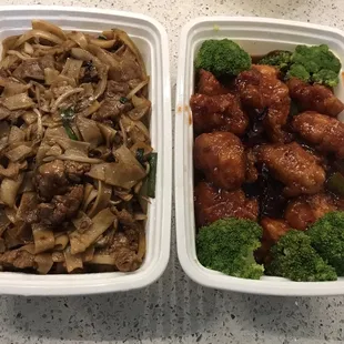 Beef chow ho fun and general tsos