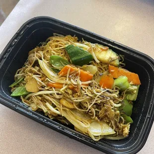 Vegetable Singapore Rice Noodles