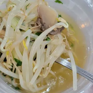 Cheese Vegatable soup, more like Bean Sprout soup