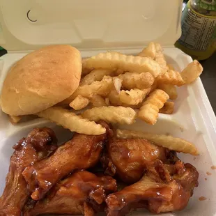 Wing Maxx